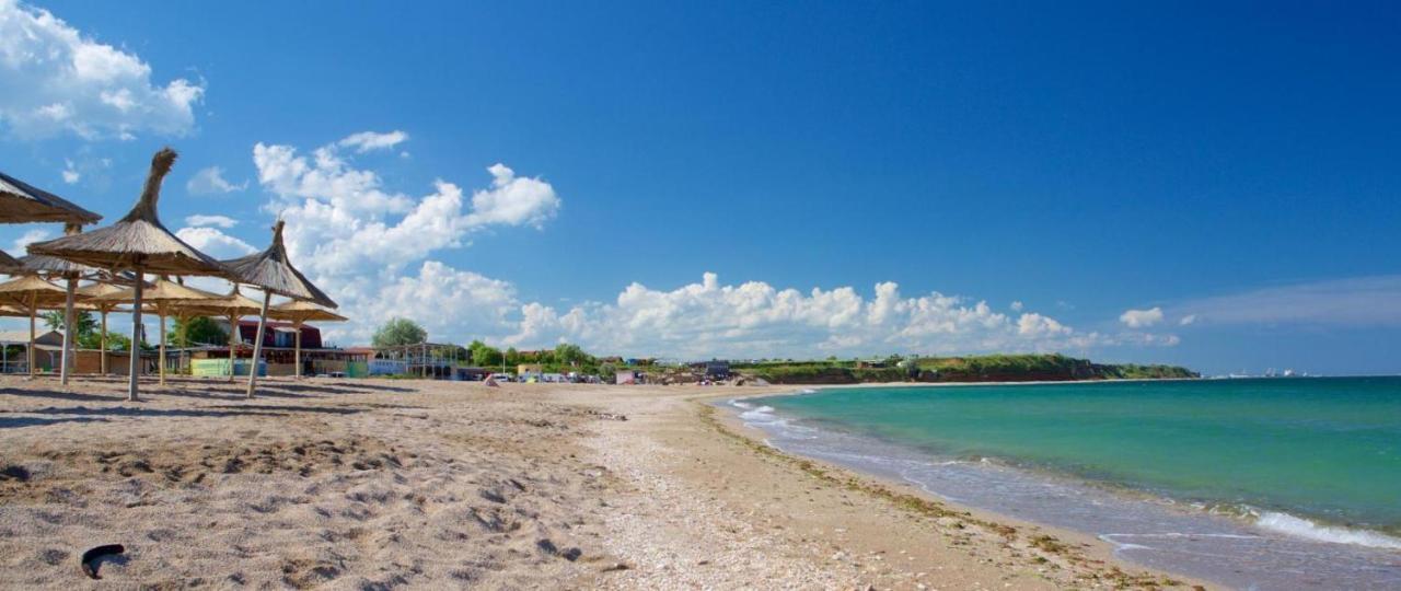 Hotel Bourbon Vama Veche Esterno foto